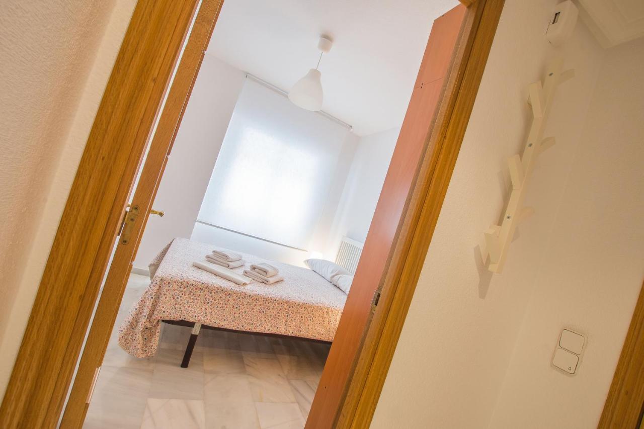Ibericabeds Rejas Basic Apartamento Granada Exterior foto
