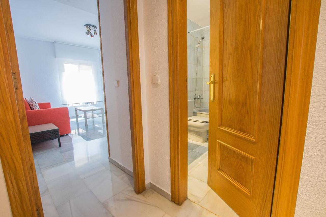 Ibericabeds Rejas Basic Apartamento Granada Exterior foto